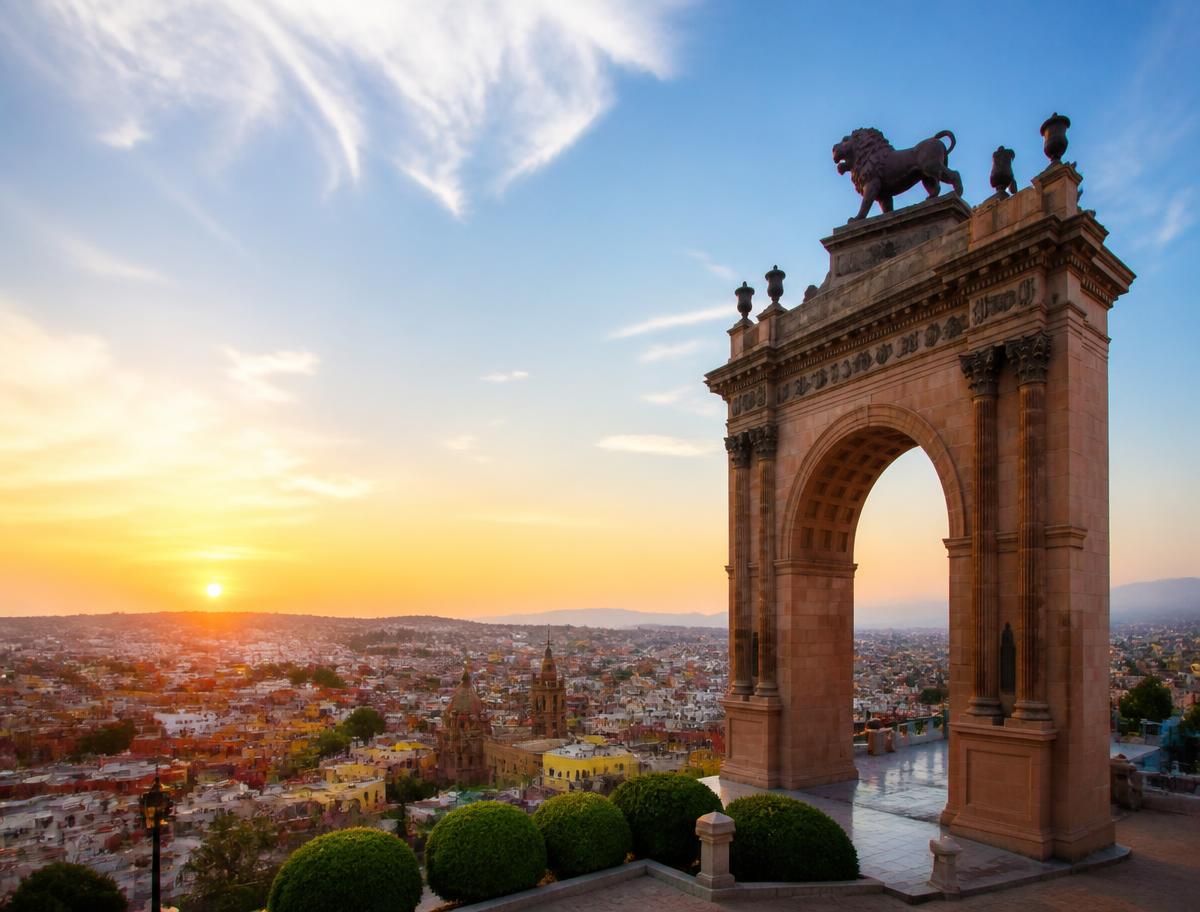 Arco de la Calzada de León, Guanajuato
