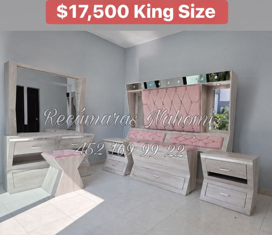 Recámara King Parota Rosa Palo con Espejo Grande